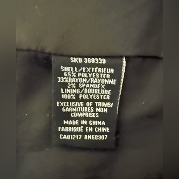 Le Chateau Plaid Blazer - Picture 7 of 7